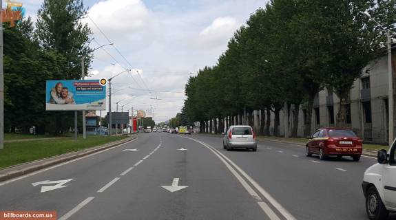 Билборд B в Львове, Щит 3x6  Стрийська вул. 106, в центр фото 1