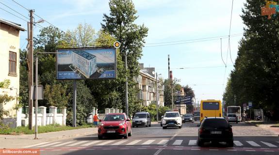 Билборд B в Львове, Щит 3x6  Городоцька вул. 136 фото 1