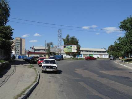 Білборд, Бігборд (Борд)  B у Василівці, 3х6  Смела ул.Победы-ул.Мичурина (вьезд со ст. Камянки, Кировограда, рядом рынок, напр. к центру) Фото 1