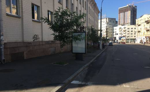 Сiтiлайт B у Києві, 1,2х1,8  Бульварно-Кудрявська влу./ Дмитрівська вул. (Цирк) Фото 1