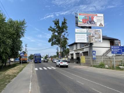 Білборд, Бігборд (Борд)  A у Крюковщині, 6х3  Вул. Одеська , навпроти парку Фото 1