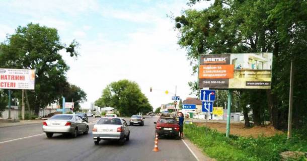 Білборд, Бігборд (Борд)  A у Вишневе, 3x6  вул.В.Чорновола, перед виїздом на Жулянский міст Фото 1