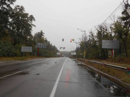 Билборд A в Вышгороде Траса "Київ-Іванків-Овруч", Р-02 км 19+ 250 лево,на світлофорі, перед поворотом на SANDORA, HENKEL-Україна, виїзд з Вишгорода до пл. Шевченко фото 1