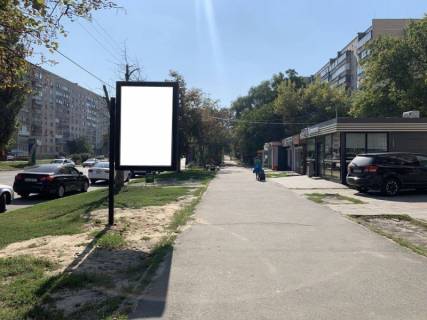 Билборд A в Бровары бул. Незалежності 17 фото 1