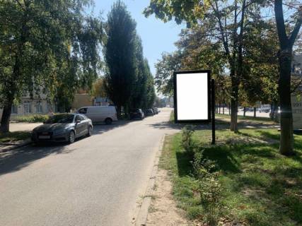 Ситилайт B в Бровары бул. Незалежності 2 фото 1