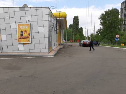 Билборд A в Киеве, 1,2х1,8  Шухевича пр-т, 11 фото 1