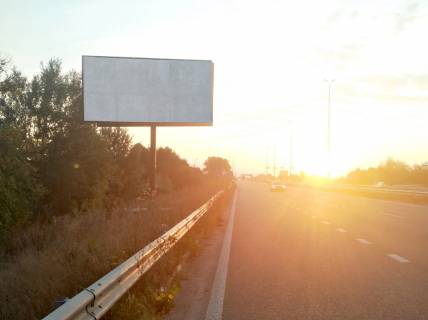 Білборд, Бігборд (Борд)  B у Березівці, 3х6  траса М-06 Київ-Чоп, с. Березівка(напрямок Київ-Житомир, виїзд з Києва) Фото 1