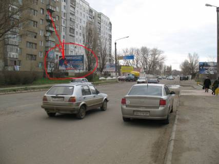 Билборд B в Белгород-Днестровском, 3x6  мини-рынок, АТБ, из центра фото 1