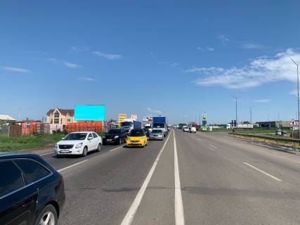 Білборд, Бігборд (Борд)  B у Одесі, Б  Об'їздна дорога, транспорт прямує з м. Одеса (0,3 км до 2х стовпів). Навпроти ринок Анжеліка, АЗК ОККО Фото 1