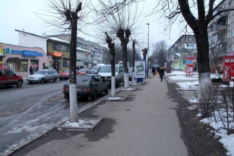 Сiтiлайт A у Надвірній, 1,2x1,8  Грушевського, маг.Домотехніка, нотаріус Вірстюк, автозупинка, напрямок руху до міської лікарні, с.Пнів, Пасічна, Зелена, Бистриця Фото 1