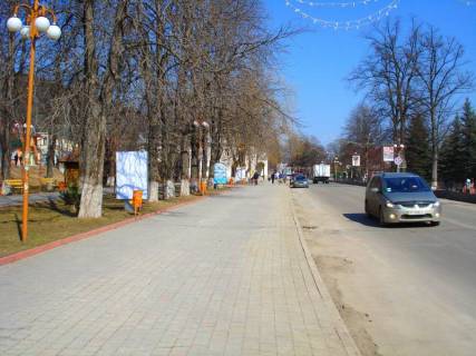 Сітіскролл B у Яремче, 1,2x1,8  Траса Н-09 Мукачево-Львів, Свободи, центральна міська алея, навпроти нової Церкви, напрямок руху на Івано-Франківськ Фото 1