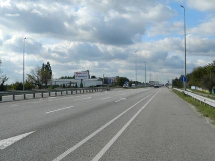 Билборд B в Київських трасах, Board 3x6м  Житомирська траса - зупинка "Гурівщина", Садовий центр "Lizgard"- 32,100 км, з Києва фото 1