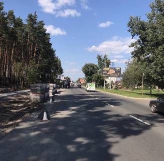 Билборд A в Гостомеле, Board 3x6м  вул. Свято-Покрівська, парк  "Щасливий", поруч ЖК «Гостомель Парк», Дитячий садочок "Лісова Казка", в'їзд в м. Гостомель, поворот з Варшавської траси, на кругу -на Гостомель, через 1,5км, зправа фото 1