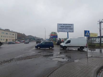 Білборд, Бігборд (Борд)  A у Вишневе, Board 3x6м  вул. Черновола, 45\вул. Вишнева, перед  АЗС "OKKO", "Індустріальна кухня МХП", навпроти Фармац. Фабрика "Galaxy Pharm", "Medizine", перед Жулянським мостом,  в бік Києва Фото 1