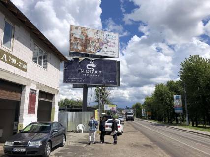 Білборд, Бігборд (Борд)  B у Крюковщині вул. Одеська/вул. Балукова, світлофор, перехрестя, зупинка, АЗС "Газ", "Парк Крюківщина", 500м до "Домосвіт", в бік с. Гатного, Одеської траси (верхній) Фото 1