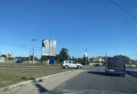 Нестандарт A у Боярці, Board 3x6м вертикальний  Круг - вул. Єдина - вул. Володимирська - вул. Козацька, біля АЗС, "АНЖІО", Продукти "АНЖИК", Вікна REHAU "ФАСАД-ПЛАСТ" Фото 1