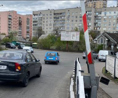 Білборд, Бігборд (Борд)  A у Вишневе, Board 3x6м  ЖД ПЕРЕЇЗД, перехрестя вул. Л. Українки/вул. В. Чорновола,  поруч "ТОВ ЖУЛЯНИЛІСБУД", "ЗІМ 1, Компанія", "СПМК ШЛЯХОВИК", навпроти зупинка "Л. Українки", ЖК "Чорновола", "Food Market",  "Гурман",  в бік центру міста Фото 1