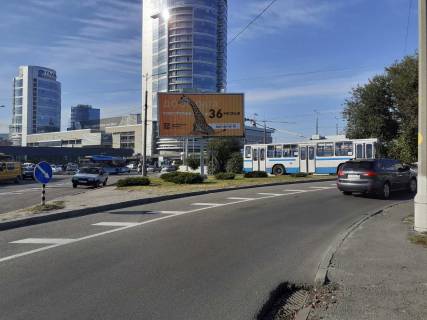 Призма A в Днепр (Днепропетровск) Новий мост р-н Цирку - 440074 фото 1