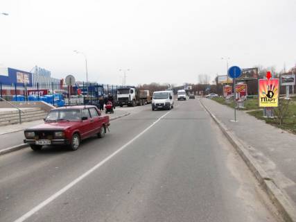 Сiтiлайт A у Хмельницькому, 1.8x1.2  Бандери вул., 2а, біля ТРЦ "Оазис", №8 Фото 1