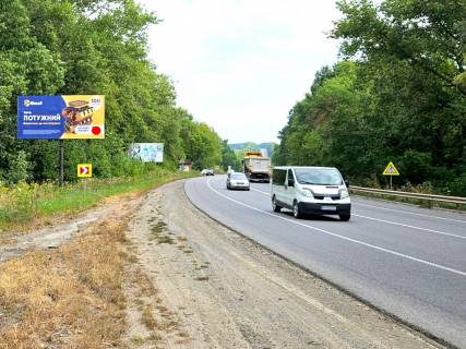 Білборд, Бігборд (Борд)  B у , , 3x6  В'їзд з Чернівців (поворот на Карпівці, H03) Фото 1