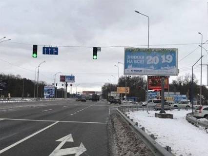 Призматрон, Призма A у Лісникі, 6х3  с. Лісникі, Новообухівське шосе / вул. Ватутіна, 168 на світлофорі (біля "АТБ № 199") в напрямку Обухова - 440973 Фото 1