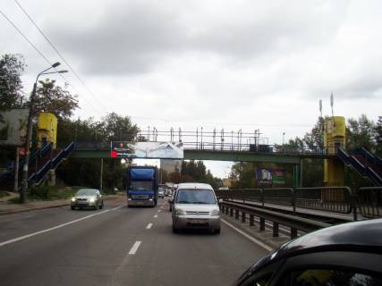 Нестандарт B в Киеве, 8x2  Теліги О. вул., в районі АЗС фото 1
