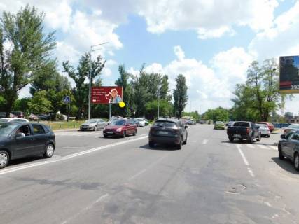 Призма B в Киеве, 6x3  Сверстюка Євгена вул. 23 - 433873 фото 1