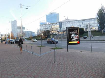 Билборд B в Киеве, 1.2x1.8  Еспланадна вул. 34/2 фото 1