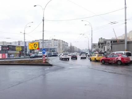 Билборд B в Киеве, 6x3  Героїв Дніпра вул. 43-В, (5,76х2,86) фото 1