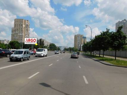 Билборд  в Киеве, 3x6  50.4544658900, 30.5938549600, фото 1