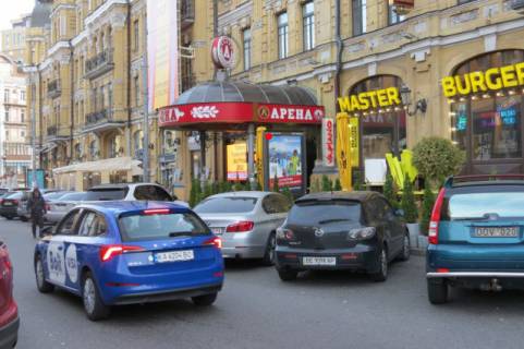 Билборд A в Киеве, 1.2x1.8  Бессарабська площа біля буд. 1/3 №2 фото 1