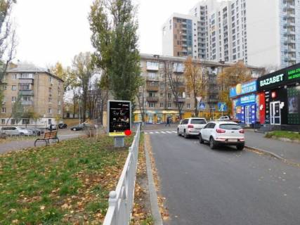 Билборд  в Киеве, 1,2x1,8  50.4187743500, 30.5413802200, фото 1