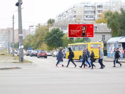 Призма A в Киеве, 6x3  Тростянецька вул./Харківське шосе, 150/15 - 433918 фото 1