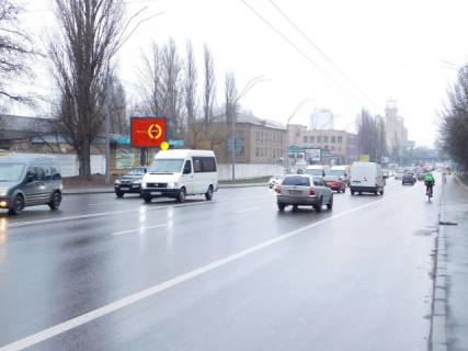 Скроллер B в Киеве, 3.14x2.3  Теліги Олени вул. 3 навпроти - 434263 фото 1