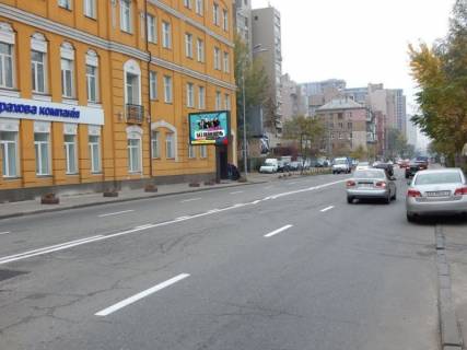 Билборд  в Киеве, 3,14x2,3  50.4267063800, 30.5120120900, фото 1