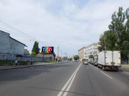 Видеоборд B в Киеве, 3x6  вулиця Лугова - вулиця Бережанська - 526761 фото 1