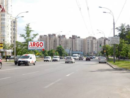 Призма B в Киеве, 6x3  Героїв Сталінграда пр-т. 26-А - 433821 фото 1