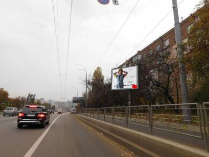 Билборд  в Киеве, 3,14x2,3  50.4136976600, 30.5346445700, фото 1