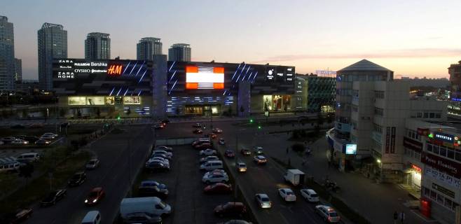 Видеоборд A у Києві, 21,12х11,52  ТРЦ River Mall, Дніпровська набережна, 12 - 449931 Фото 1
