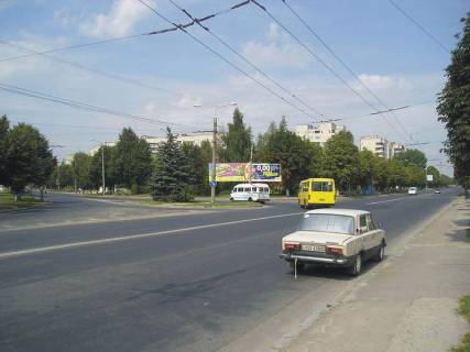 Білборд, Бігборд (Борд)  A у Луцьку Відродження - Молоді Фото 1