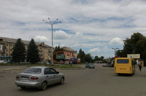 Билборд A в Дрогобыче, 6х3  Площа перед вокзалом фото 1