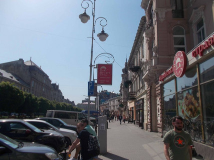 Нестандарт A у Львові, 0,7*1,0  пр.Шевченка Фото 1
