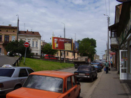 Билборд B в Черновцах, 6х3  Ш Алейхема -  Сагайдачного фото 1