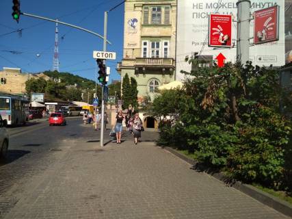 Нестандарт A у Львові, 0,7*1,0  пр. Фото 1