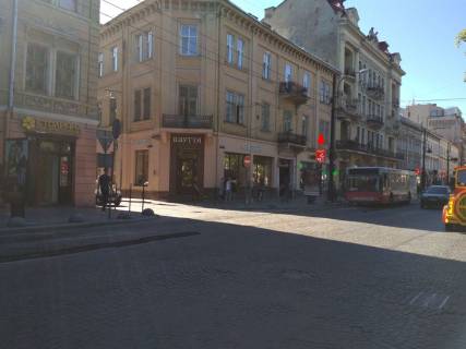 Нестандарт B в Львове, 0,7*1,0  пр.Свободи фото 1