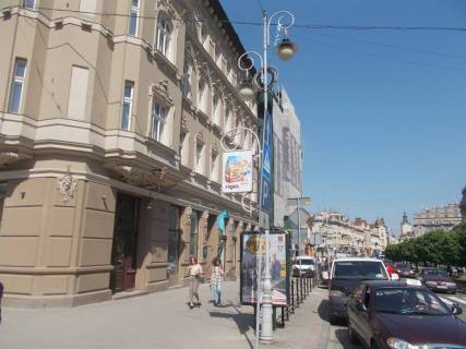Нестандарт B в Львове, 0,7*1,0  пр.Шевченка фото 1