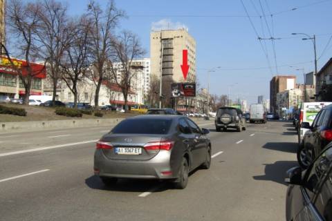 Білборд, Бігборд (Борд)  B у Києві, 5.7x2.8  Голосіївський просп., 58a (ст. м. Голосіївська, готель "Мир", парк Голосіївський), в напрямку Деміївська пл. Фото 1