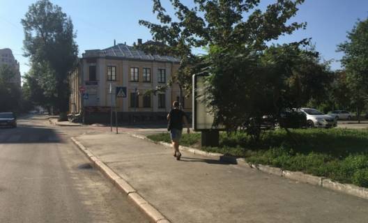 Ситилайт B в Киеве, 1.2x1.8  Межигірська вул., 43_напр.від ст.м. Тараса Шевченка ( Хостел ЕвроCity, Магазин спорттоварів) фото 1
