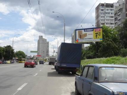 Призма A в Киеве, 6x3  Полярна вул. 6б, (Сільпо, АТБ Маркет), в напрямку вул. Богатирська - 136286 фото 1