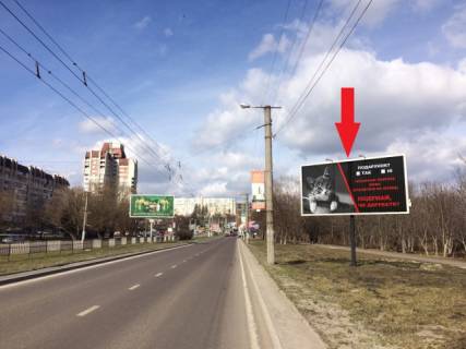 Призматрон, Призма A у Львові, 6x3  Чорновола В. просп., 99 (Парк імені 700-річчя Львова, маркет "Арсен", Укрсиббанк, Візовій центр Италии в м. Львів, піцерія "Челентано"), в напрямку Варшавська вул. - 196722 Фото 1